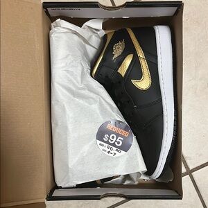Air Jordan 1 Mid Black Gold Sneakers